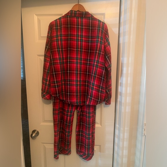 Victoria’s Secret Red Plaid Flannel Pajama Set - XL - Picture 2 of 3